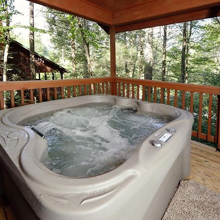 Divine Escape By Eden Crest Villa Gatlinburg Exteriör bild
